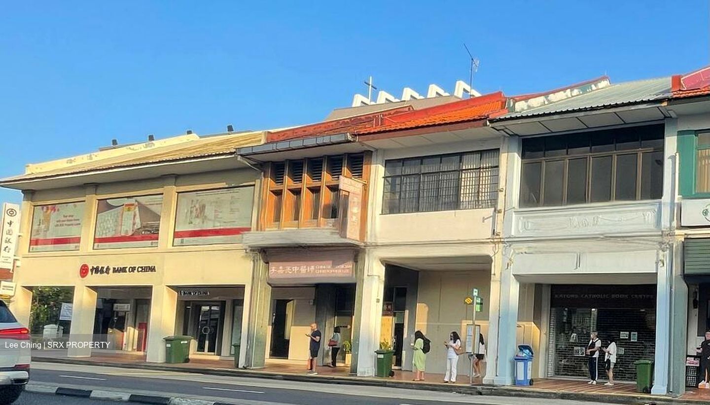 East Coast Road (D15), Shop House #453392621